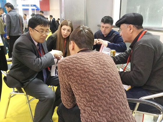 草莓视频污视频在线观看浅谈我国草莓APP在线下载市场发展的动向